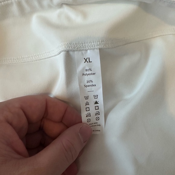 NWT white athletic Halara dress. Size XL - Picture 5 of 5